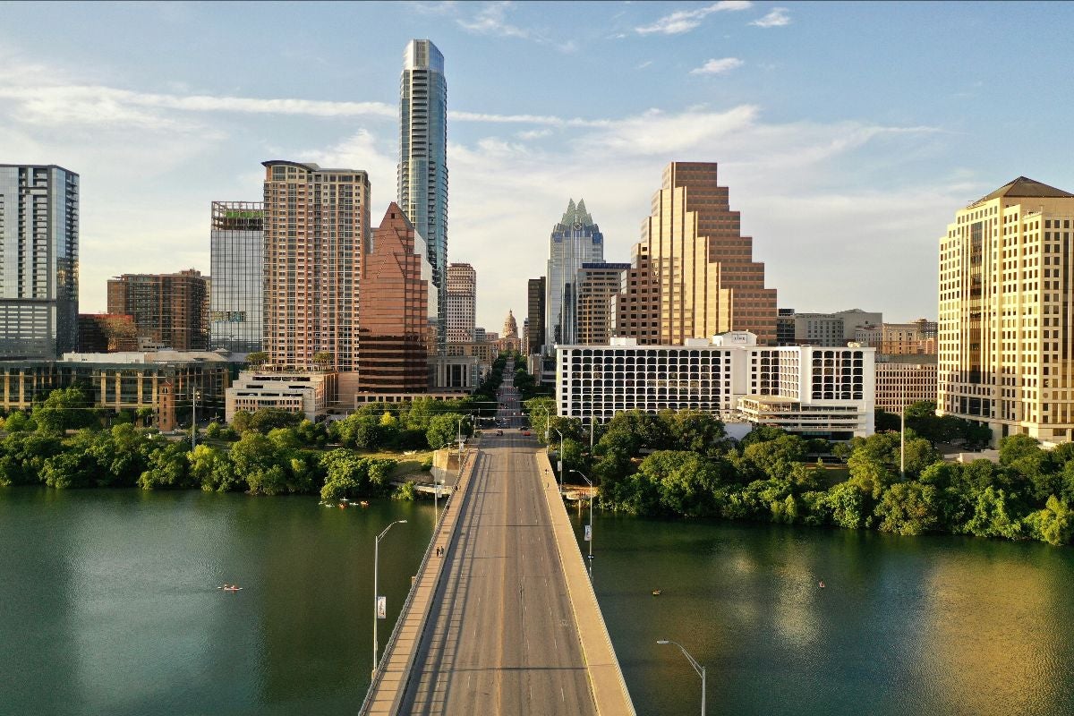 Leading Experts Present Strategic Framework to Tackle Growth Challenges in Texas Urban Regions