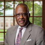 Robert J. Jones Takes the Helm as 34th President of the University of Washington