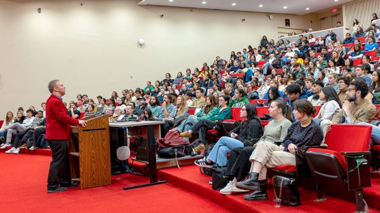 Uncovering Local Legends: Insights from Historian Earle’s ‘Last Lecture’