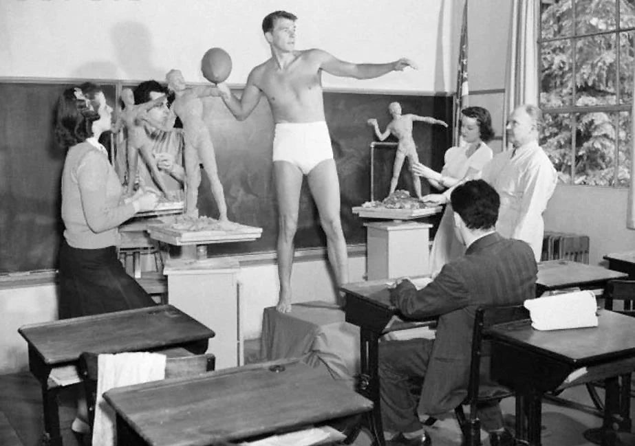 Ronald Reagan poses for an art class.