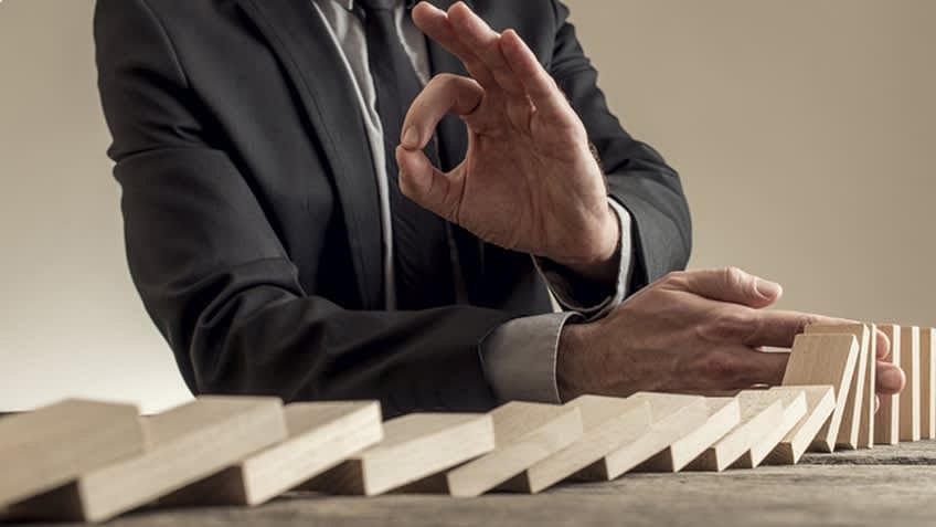Mastering Risk Management in Projects and Programs: A Simplilearn Guide