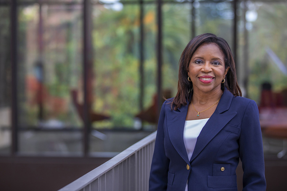 Empowering Dreams: Stanford Law School Launches Innovative Clinic for Low-Income Entrepreneurs