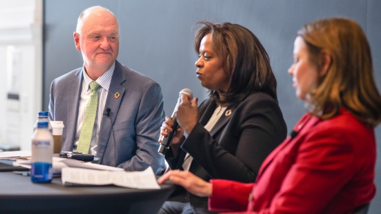 Navigating Global Crises: The Essential Role of Ethical and Transparent Leadership