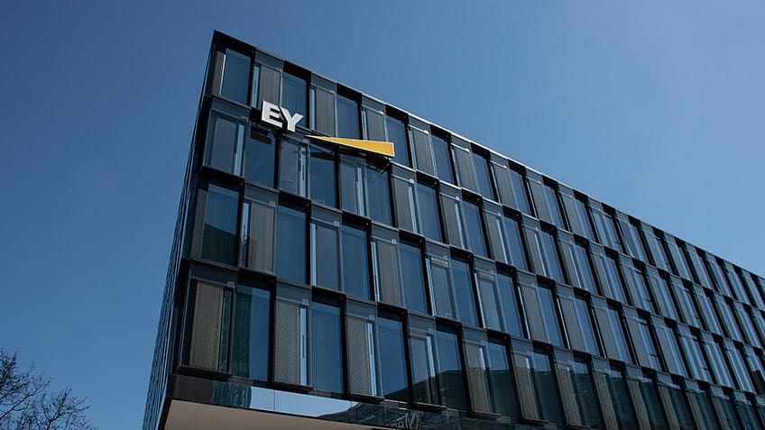 Mastering EY Video Interviews: Key Insights and Preparation Strategies