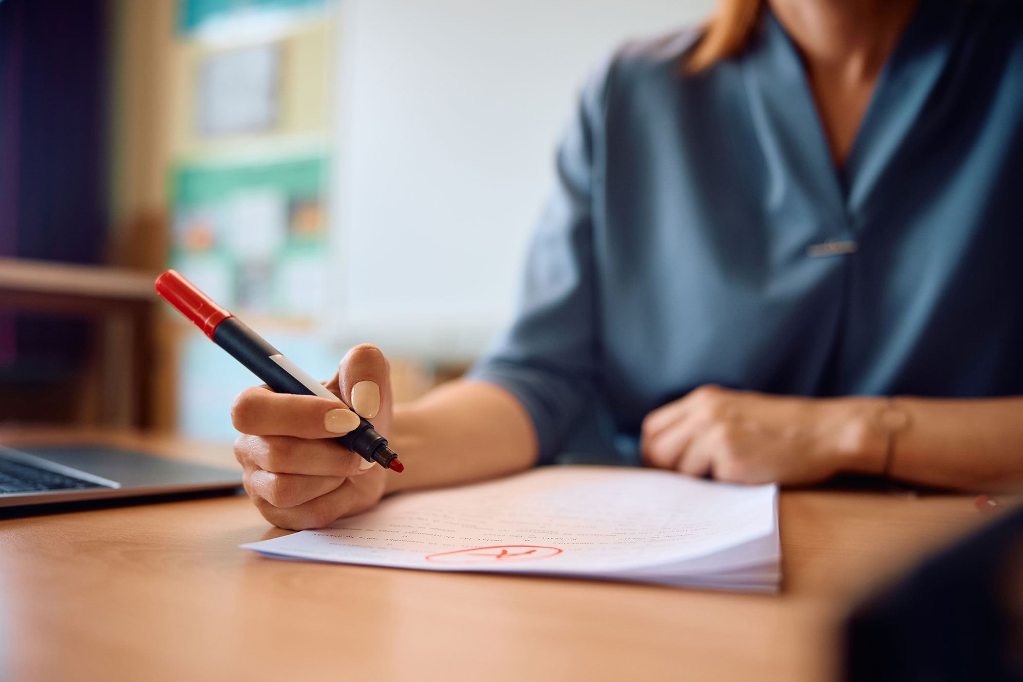 Revolutionizing Classroom Evaluation: How AI Can Accelerate Teacher Grading