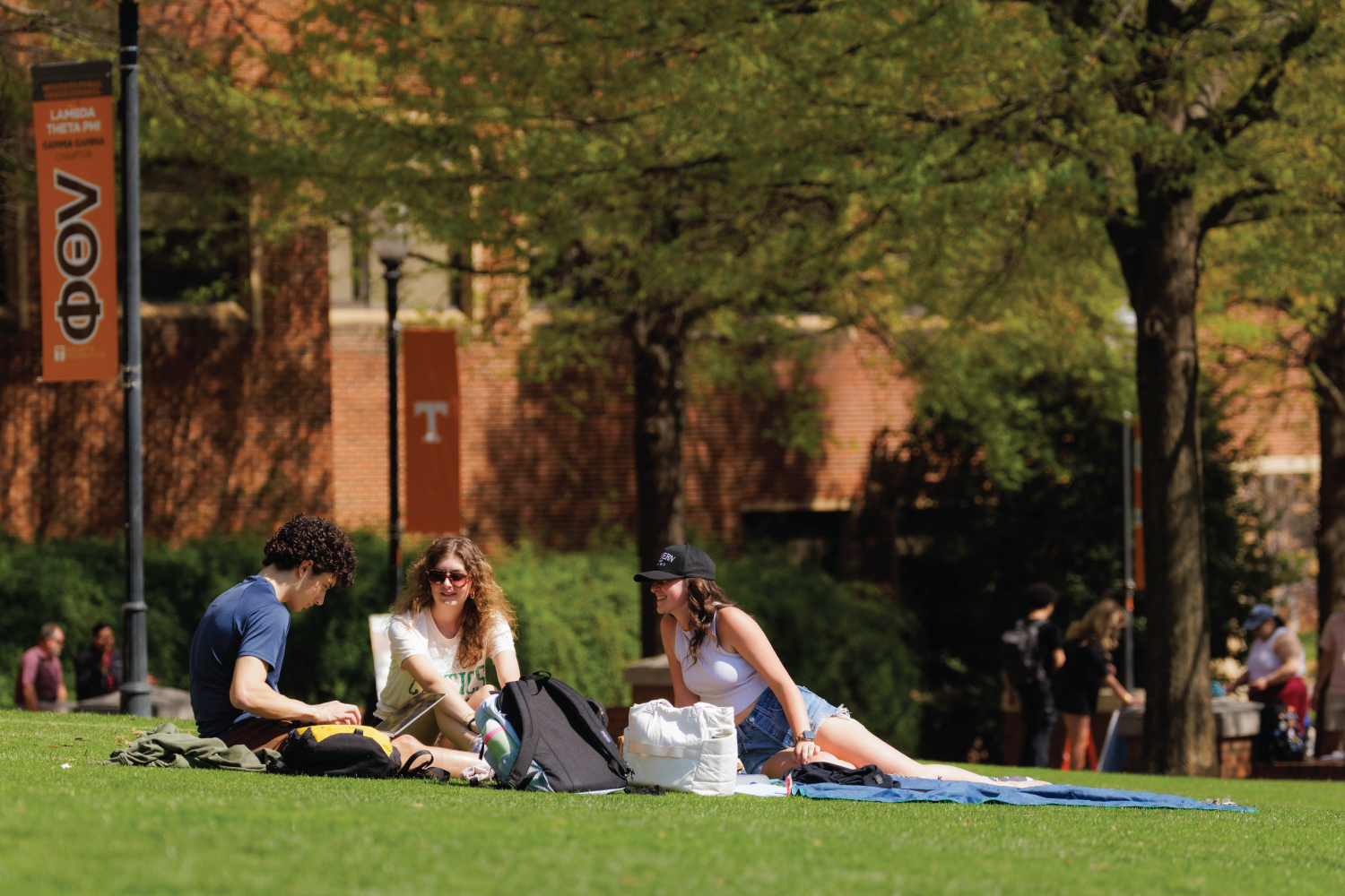 UT Honors 95 Outstanding Tennessee Students with Distinguished Scholarships