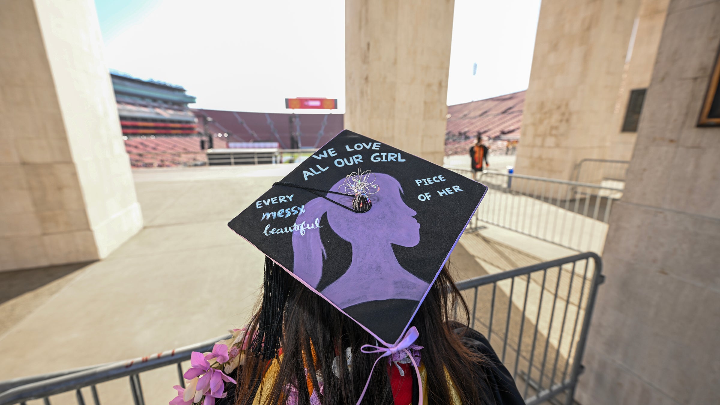 USC 2025 graduation: mortarboard