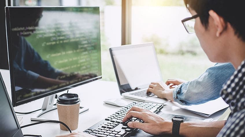 abstract-class-vs-interface-java:-understanding-abstraction-in-java-|-simplilearn