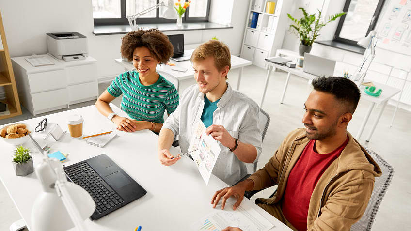 ui-ux-interview-questions-and-how-to-answer-them-|-simplilearn