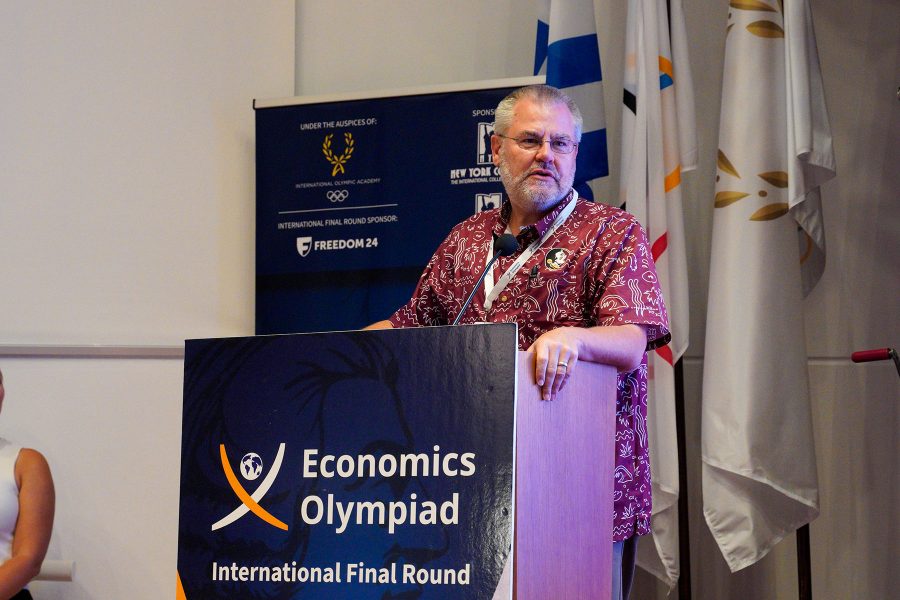 Global Impact: The Stavros Center at FSU Advances Economics Education Worldwide