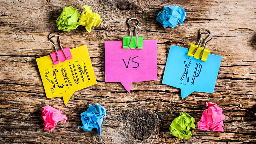 XP vs Scrum: A Deep Dive into Agile Methods | Simplilearn