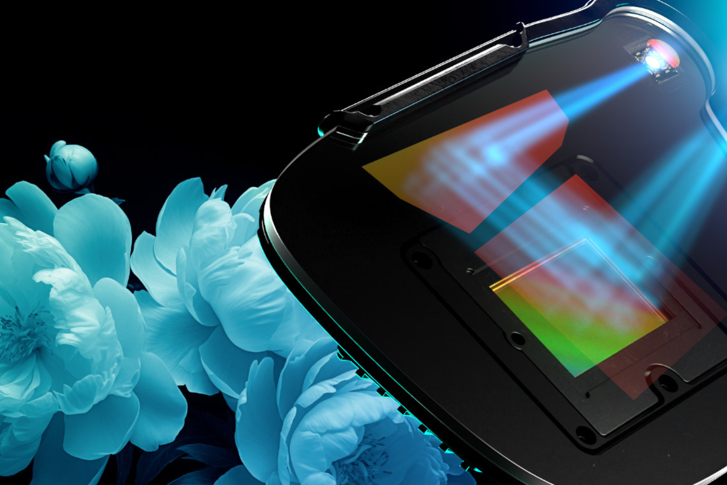 Advancements in Lightweight and Streamlined Mixed Reality Displays