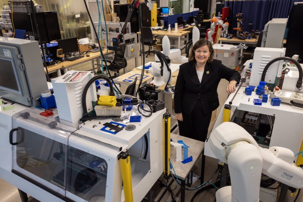 Innovative Research Hub Pioneers Digital Twin Technology for Manufacturing Industries