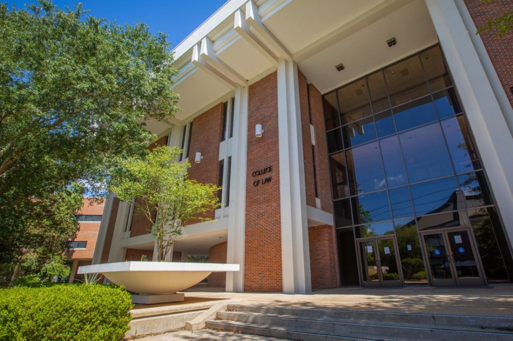 Set to commence operations later this academic year, the clinic will provide pro bono legal assistance to individuals and organizations nationwide whose rights to free expression, religious freedom, freedom of association and assembly, or press freedom are under threat. (Florida State University)