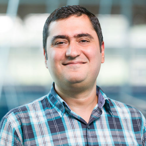 Assistant Professor Ebrahim Ahmadisharaf at the FAMU-FSU College of Engineering (Scott Holstein/FAMU-FSU College of Engineering)