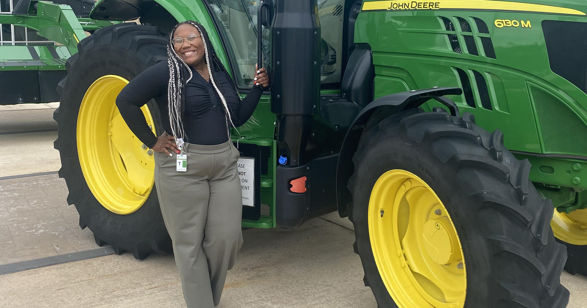 UK students ‘grow in the workplace’ through John Deere summer internships