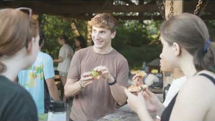 Savor the Flavors: Farm Club’s Artisan Brick Oven Pizzas