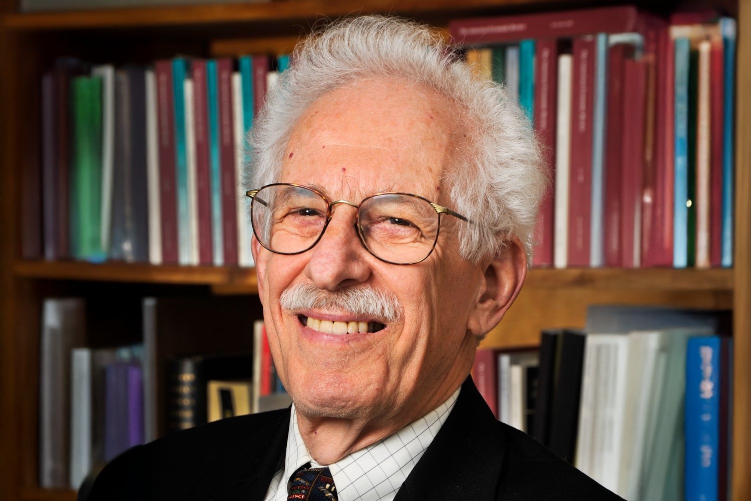 Influential Economic Historian Peter Temin Passes Away at 87