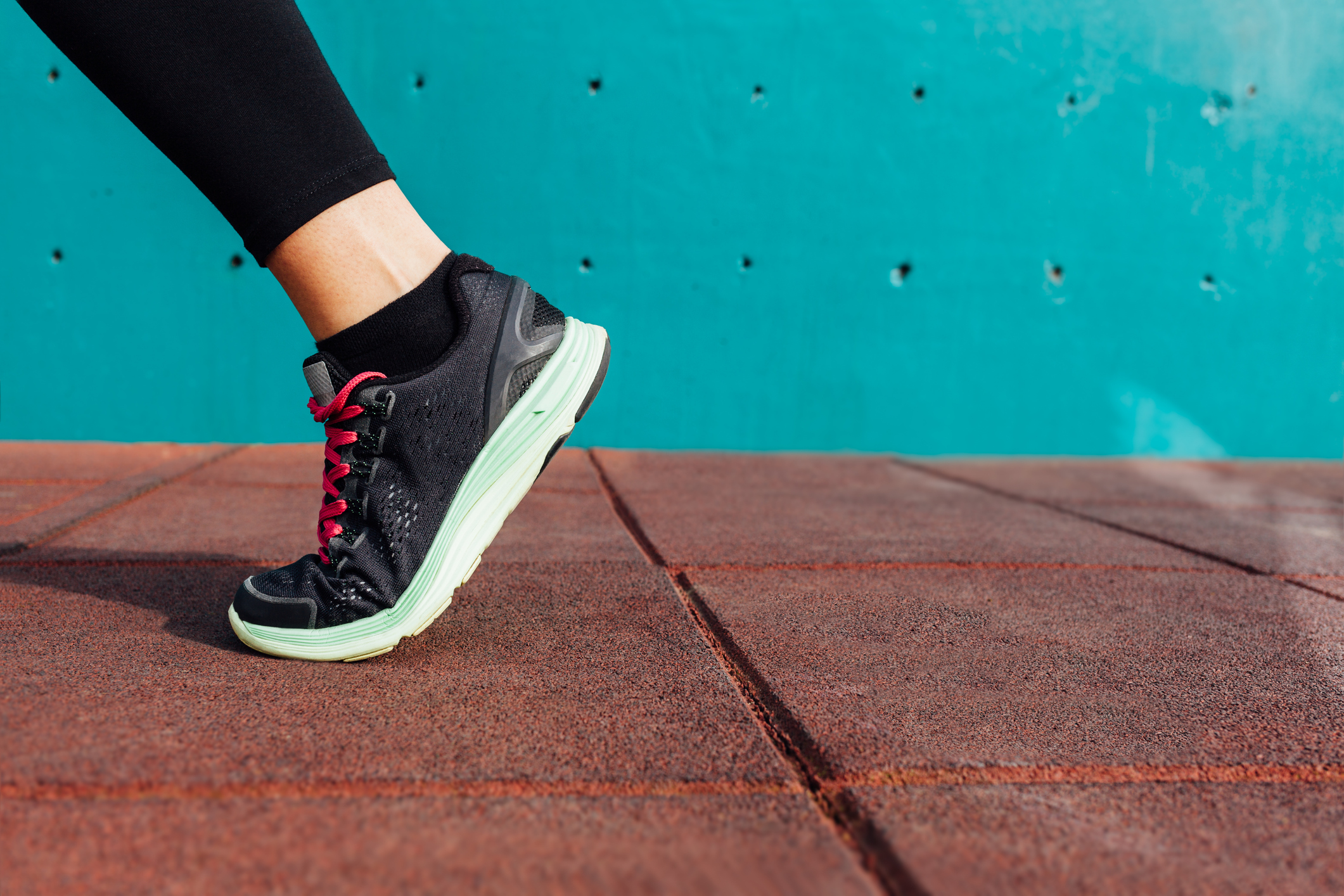 Revolutionary Findings: Gait Retraining as a Promising Solution for Knee Osteoarthritis Treatment