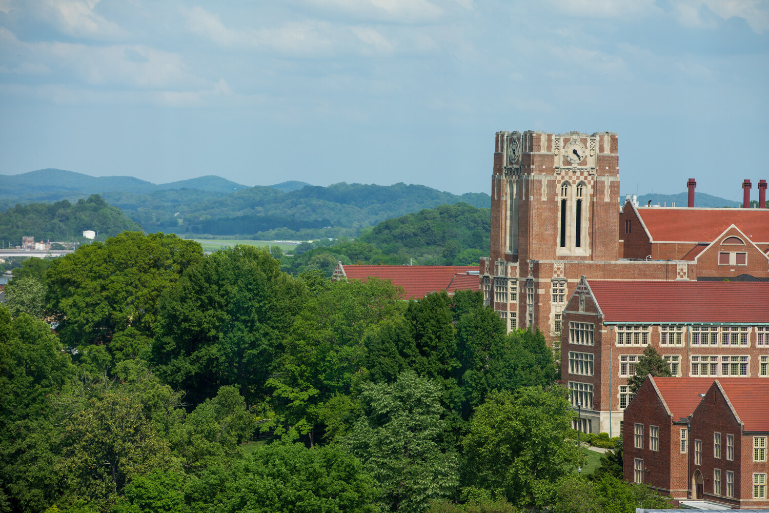 UT Recognized as One of Tennessee’s Premier Employers by Forbes
