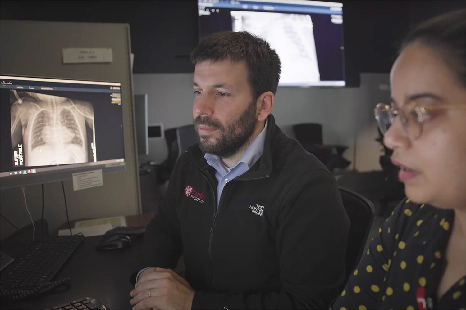Synthetic X-Ray Generation: AI Transforms Medical Descriptions into Realistic Imaging