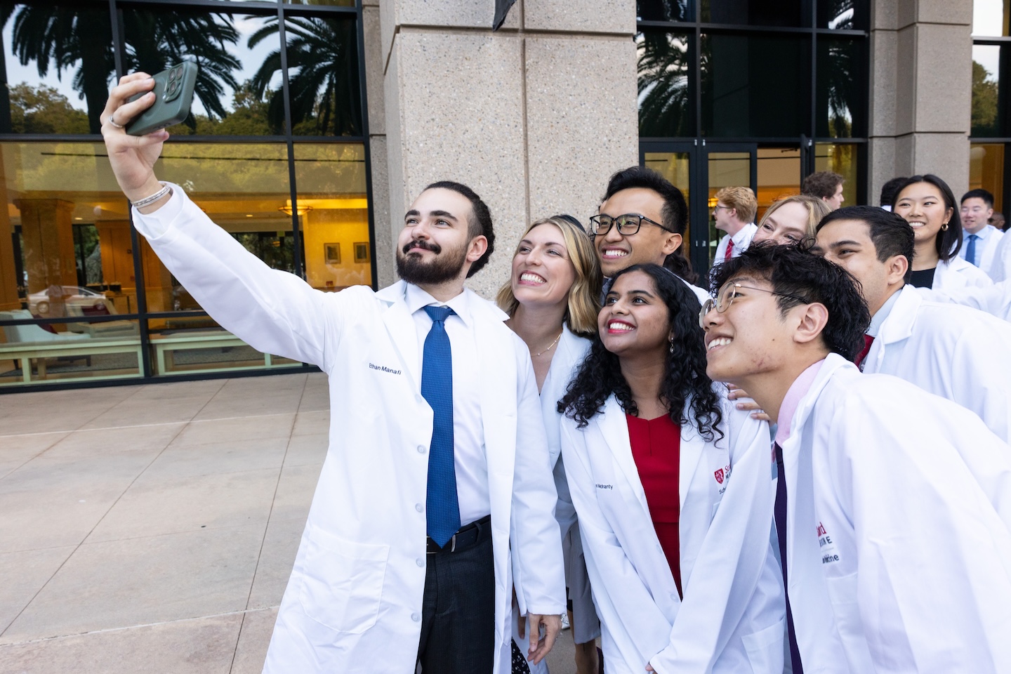 Stanford Medicine Celebrates Incoming MD and PA Students with Inspiring White Coat Ceremonies