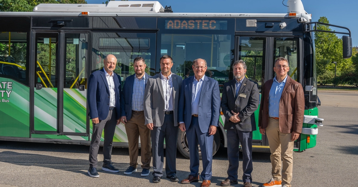 SpartanXpress, MSU’s autonomous bus, is ready for rides and research 