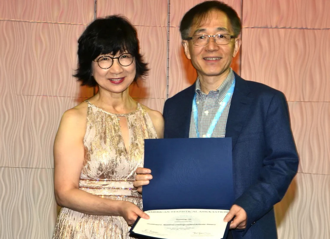 he-receives-statistics-scholar-award