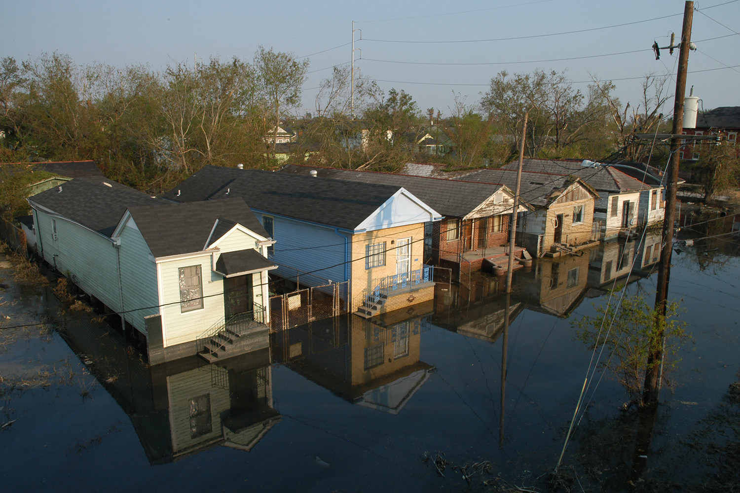 key-facts-about-the-long-term-impacts-of-extreme-weather-and-disasters