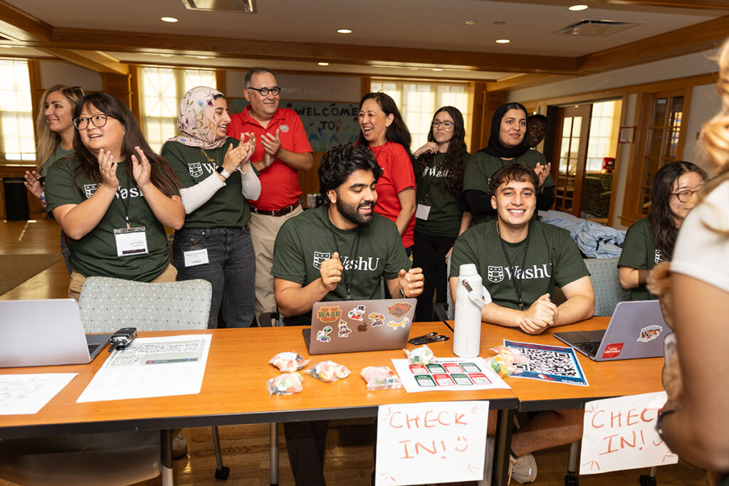 WashU Celebrates the Arrival of the Class of 2029