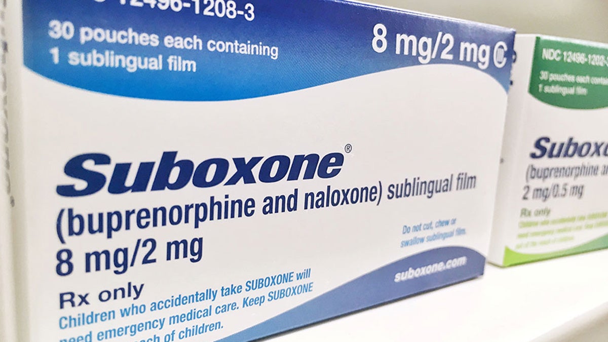 despite-relaxed-prescribing-rules,-opioid-addiction-treatment-is-still-hard-to-find-at-pharmacies