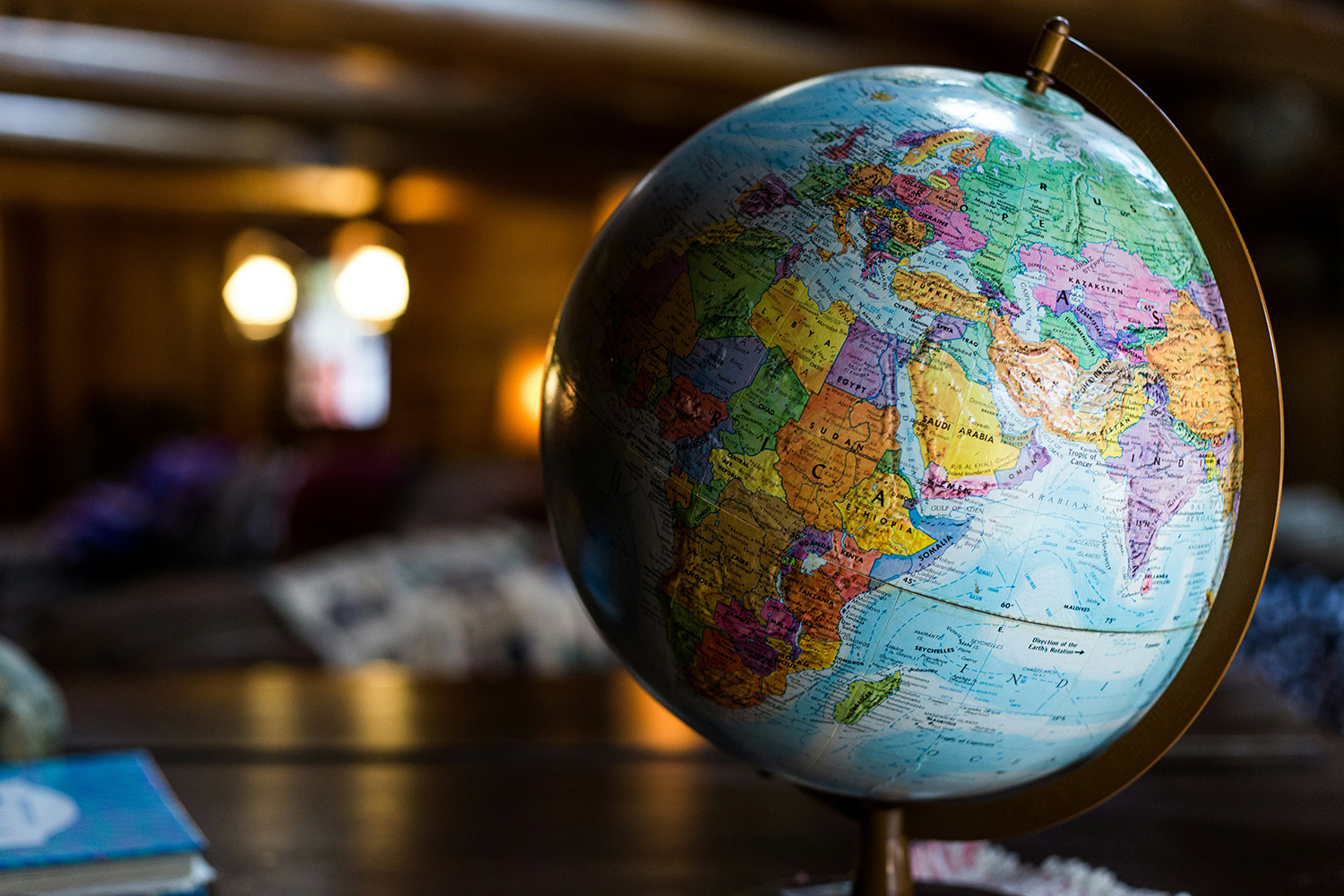 the-conversation:-world-maps-get-africa’s-size-wrong:-cartographers-explain-why-fixing-it-matters