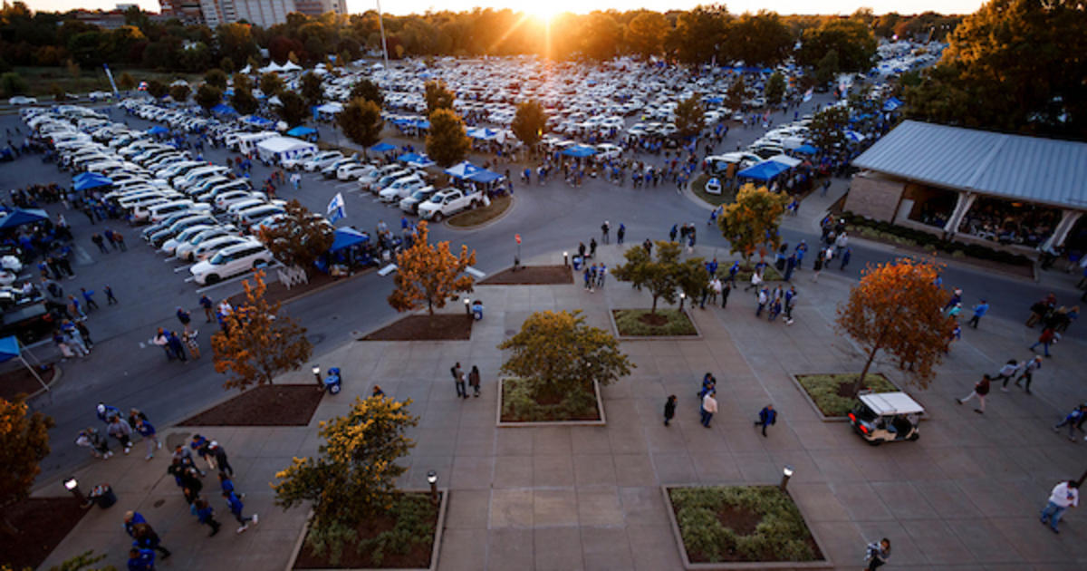 reminder:-relocate-your-vehicle-for-saturday,-sept.-6-home-game