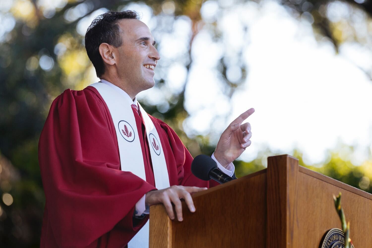 “President Levin Inspires New Students to Foster a Culture of Dignity at Convocation”