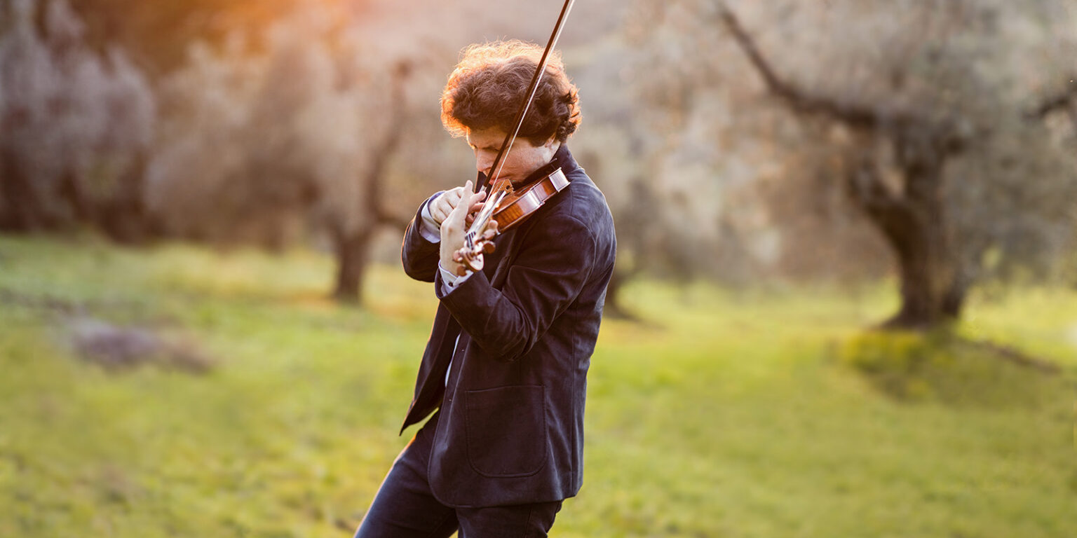 violinist-augustin-hadelich-performs-solo-recital-at-uga-performing-arts-center