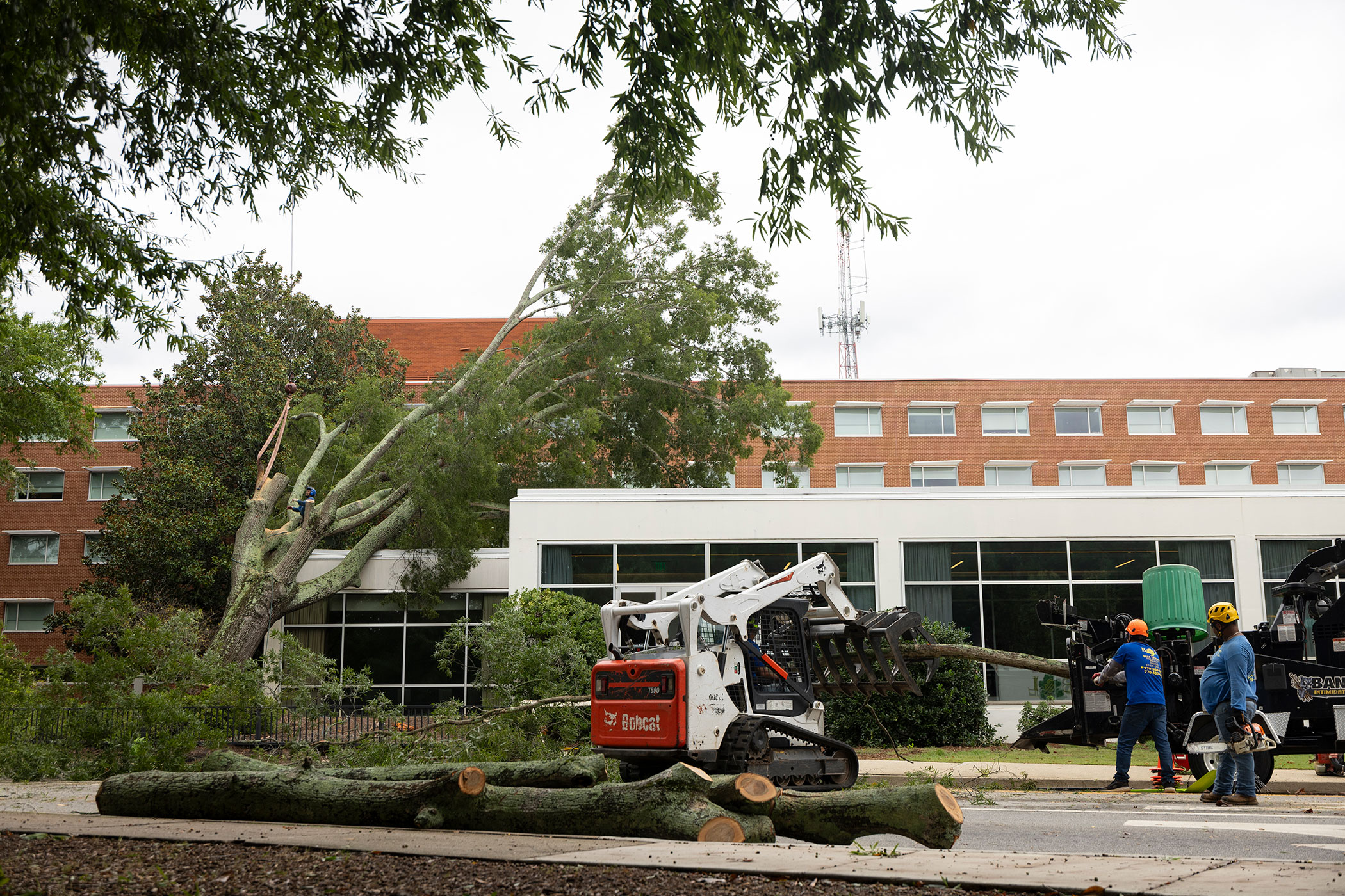 how-to-stay-safe-during-hurricane-season