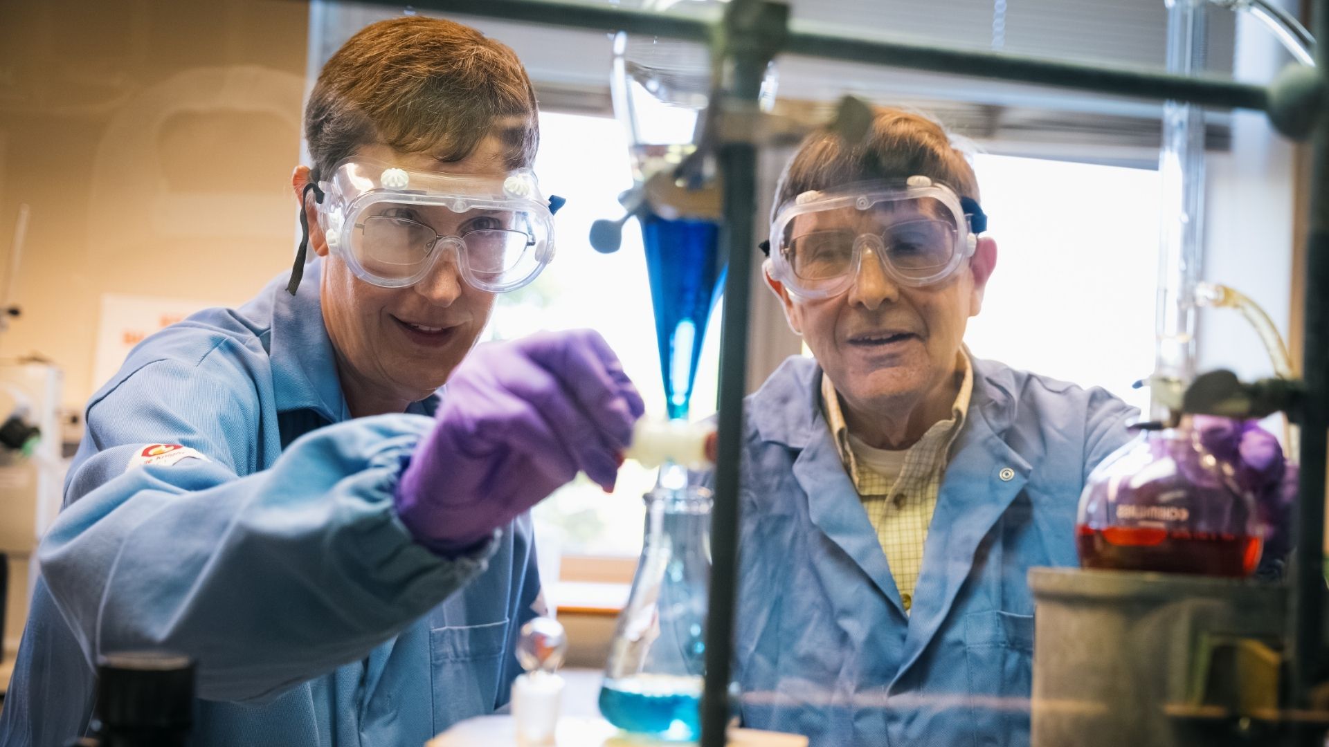 Revolutionizing Organic Chemistry Labs with a Safer Solvent Solution
