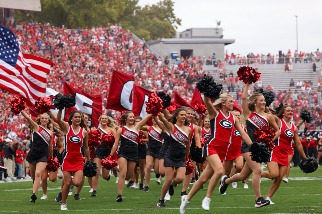 Bulldogs Triumph Over Kentucky During Homecoming Celebration